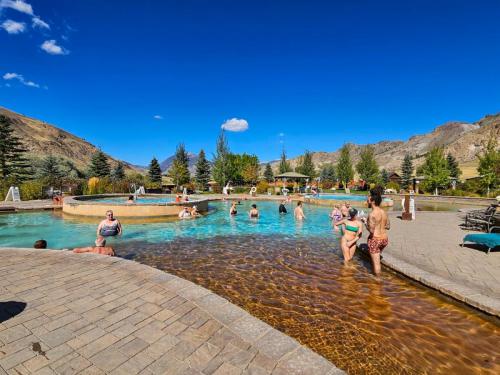 September Hot Springs Pools 2024